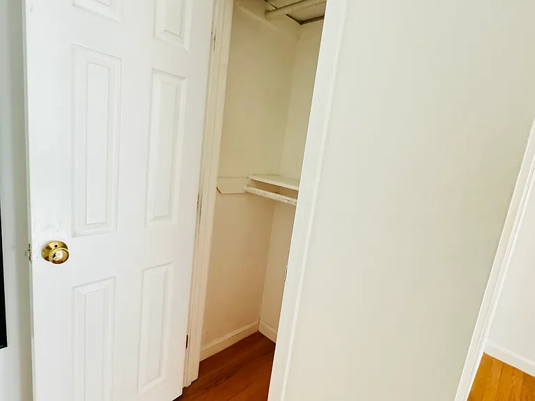 65 Burbank St #7 — Photo 8