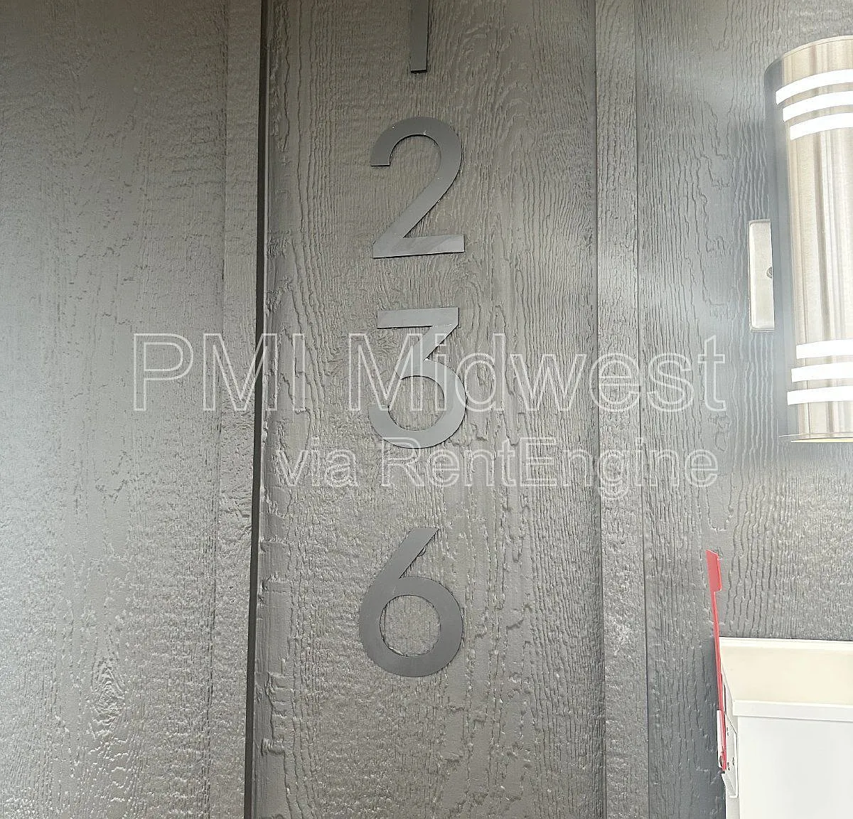 3 bed, 2.0 bath, 1250 sqft, $1,499 — Photo 3