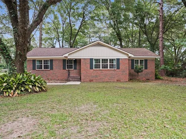 1421 Polaris Dr, Mobile, AL 36693
