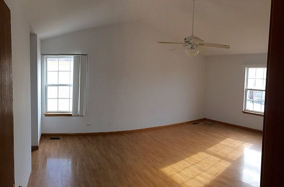 5th image of 3226 W Holden Cir