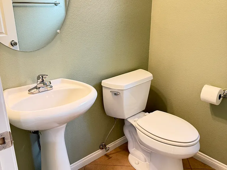 5450 Pinecroft Dr — Photo 25