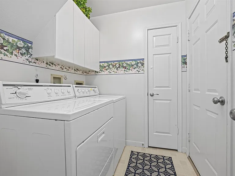 4414 Ringrose Dr — Photo 19
