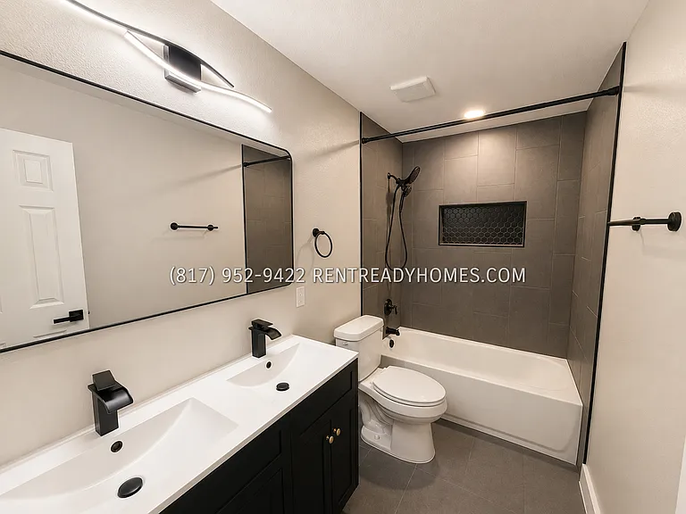 8314 Hamlet St — Photo 6