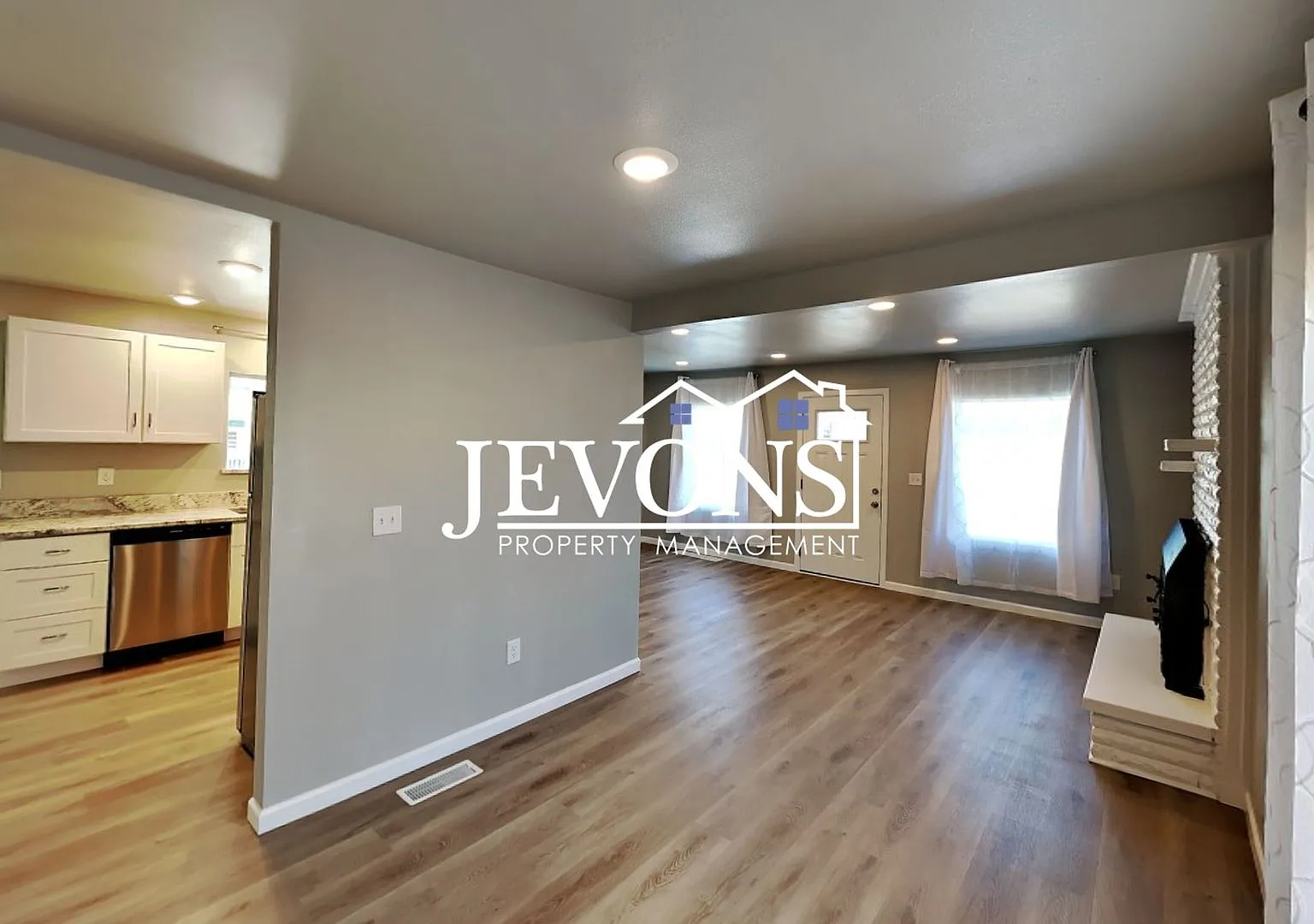Move in during September or October 2026 and receive 50% off rent for December 2026 and January 2027 — Photo 4