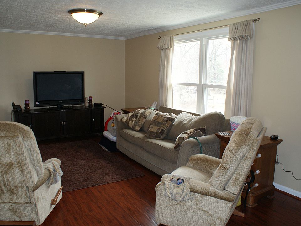 1st image of 6734 Cotton Hill Ln