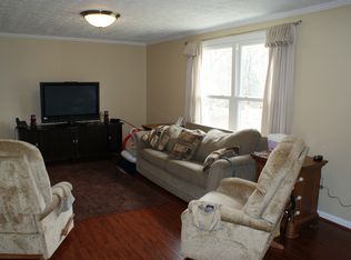 6734 Cotton Hill Ln, Roanoke, VA 24018