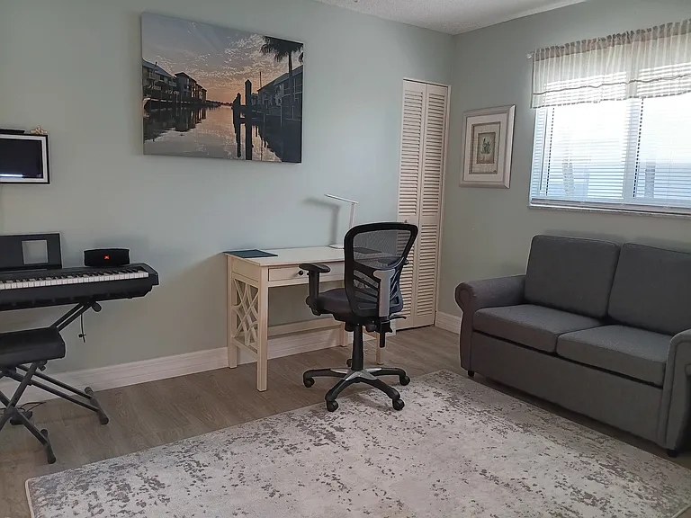 1320 Blue Point Ave #3 — Photo 19