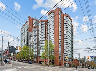 725 King St W #303, Toronto, ON M5V 2W9