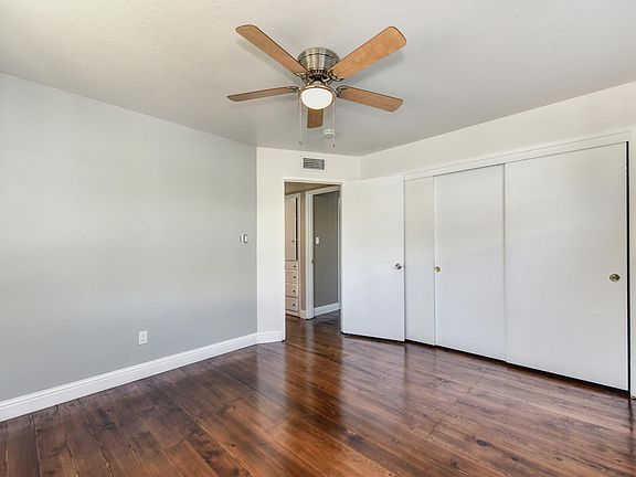 5th image of 3996 71st St