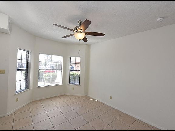 5th image of 1529 Mago Pl