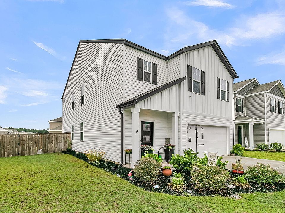 1st image of 301 Black Birch Dr