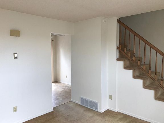 5th image of 4205 Crow Dr