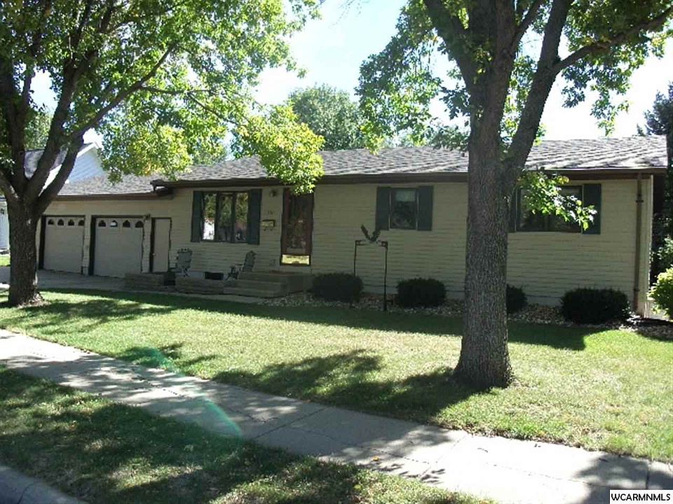 1st image of 1214 Parkside Dr