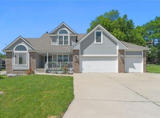 18400 E 31st Terrace Dr S, Independence, MO 64057