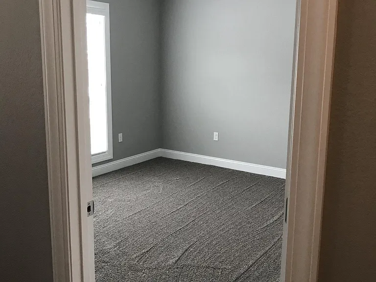 2370 Ascot Downs — Photo 5