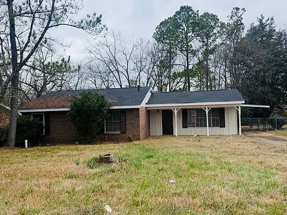 2nd image of 3238 Elsberry Rd