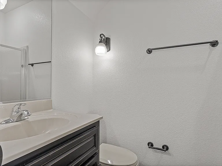Downstairs Bathroom| Deerfield Crossing | Townhome