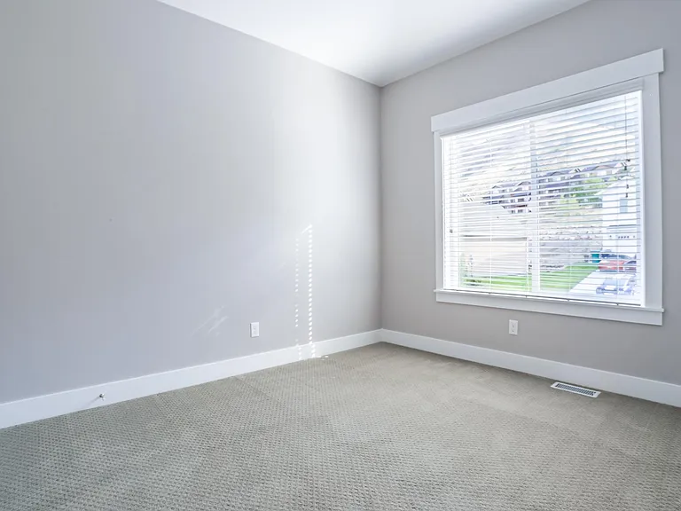 10431 Avondale Dr — Photo 29