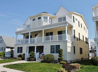 333 38th St S #B, Brigantine, NJ 08203