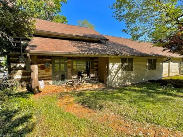 311 Ben Eller Ln, Taylorsville, NC 28681