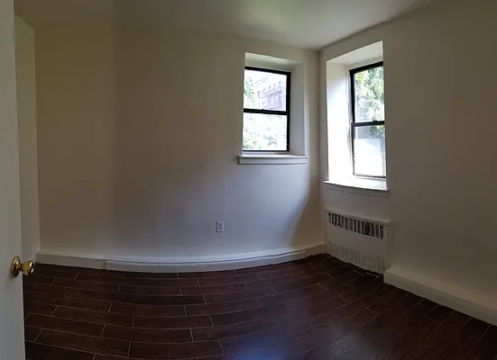 Rented by BRICK & GALO REALTY CORP | media 19