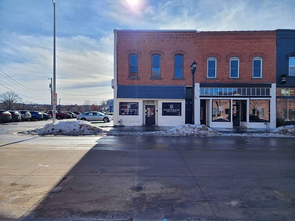 1st image of 113 W Grand Ave #1