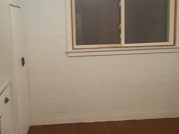 3rd image of 369 Wyoming Ave