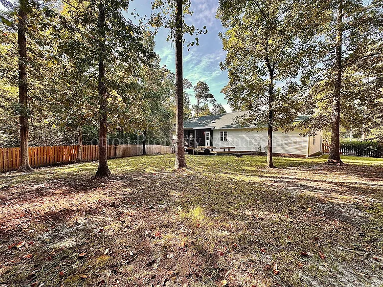 7408 Bluestone Ct — Photo 33