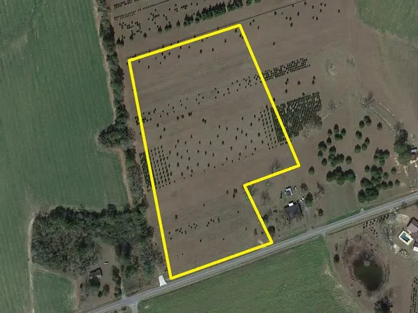 5719 Hambrick Rd, Hahira, GA 31632