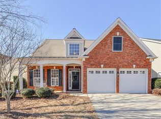 6437 Ridgeview Commons Dr, Charlotte, NC 28269