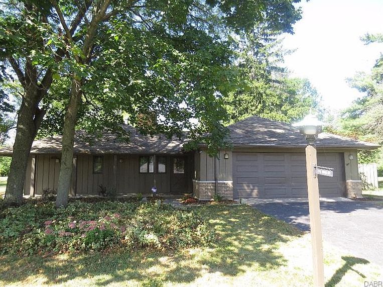 1st image of 3511 Wales Dr