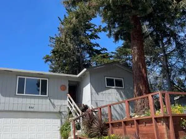 225 Coronado Dr, Aptos, CA 95003