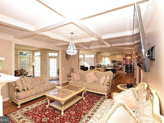 4th image of 4424 Tuscany Ct