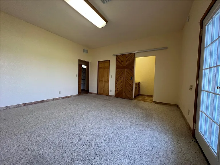 333 County Road 497 — Photo 14
