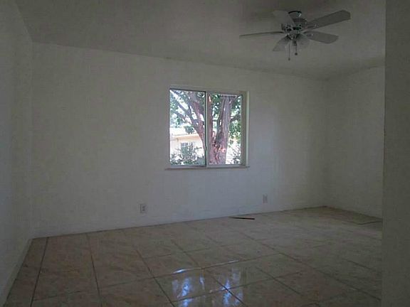 4th image of 2343 NW 12th Ct