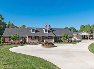 9517 Heritage Ln, Indian Trail, NC 28079