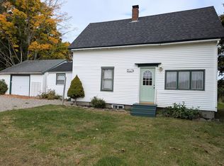 2149 Kennebec Rd, Newburgh, ME 04444