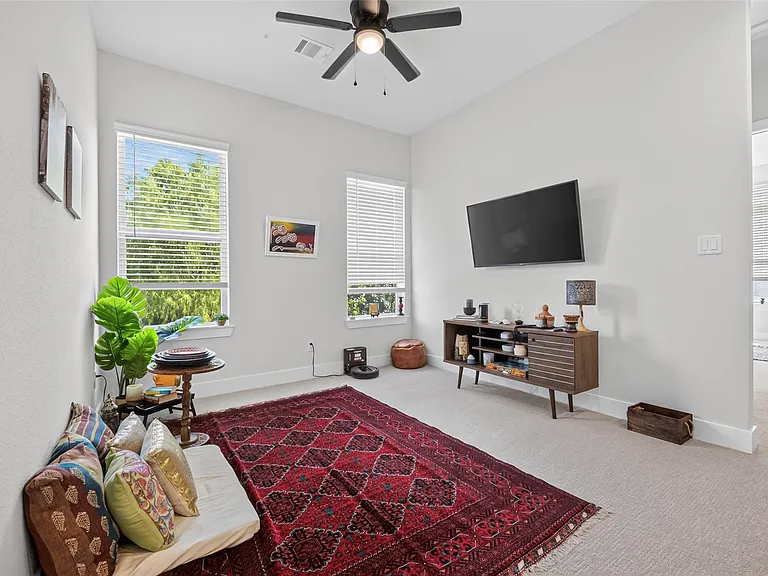 5737 White Magnolia St — Photo 15