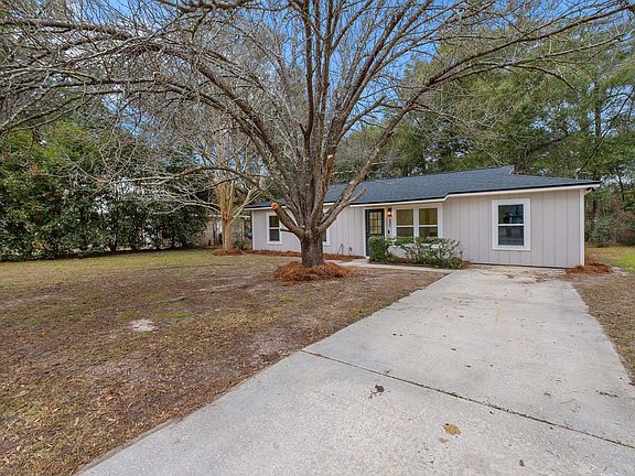 2nd image of 4504 Autumn Woods Way