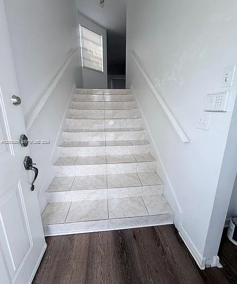 2224 SE 27th Dr #201-C — Photo 5
