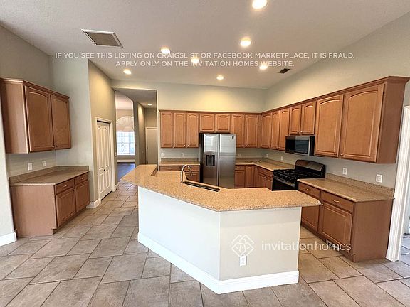 5th image of 13075 Peregrin Cir