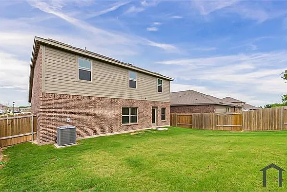2950 Parker Rd — Photo 23
