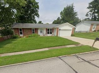 2137 Sencove Ln, Saint Louis, MO 63146
