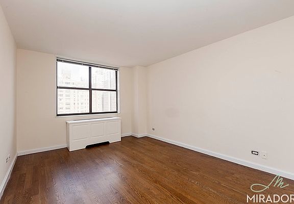 3rd image of 330 E 39th St APT 12E