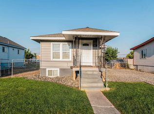 807 S 6th Ave, Pasco, WA 99301