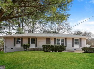 2858 Spruce Point Rd, Atlanta, GA 30349