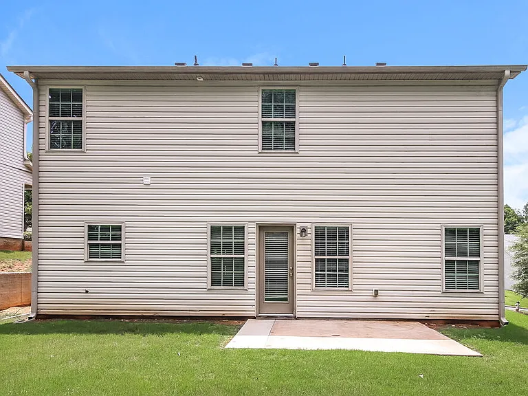 114 Saint Charles Pl — Photo 17