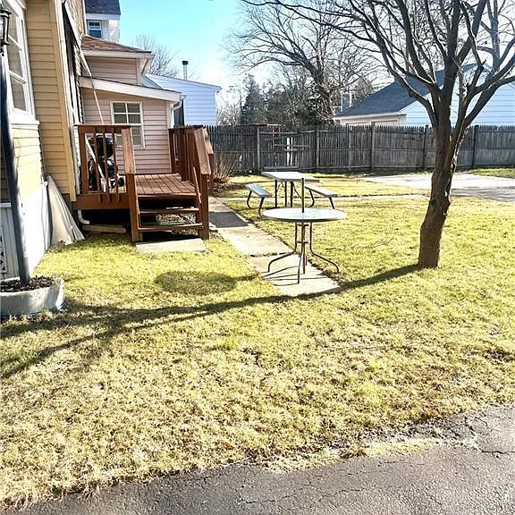 231 Nichols Ave — Photo 21