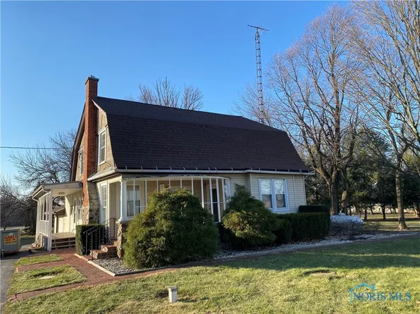 8448 S State Route 100, Sycamore, OH 44882