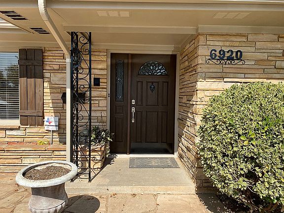 2nd image of 6920 Nashville Dr